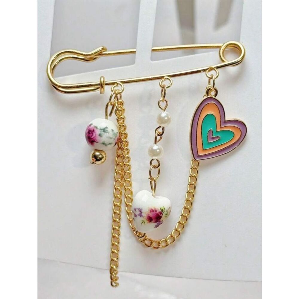 Gold Safety Pin Brooch with Multicolor Heart and Floral Charms R 535 - Picture 3 of 3